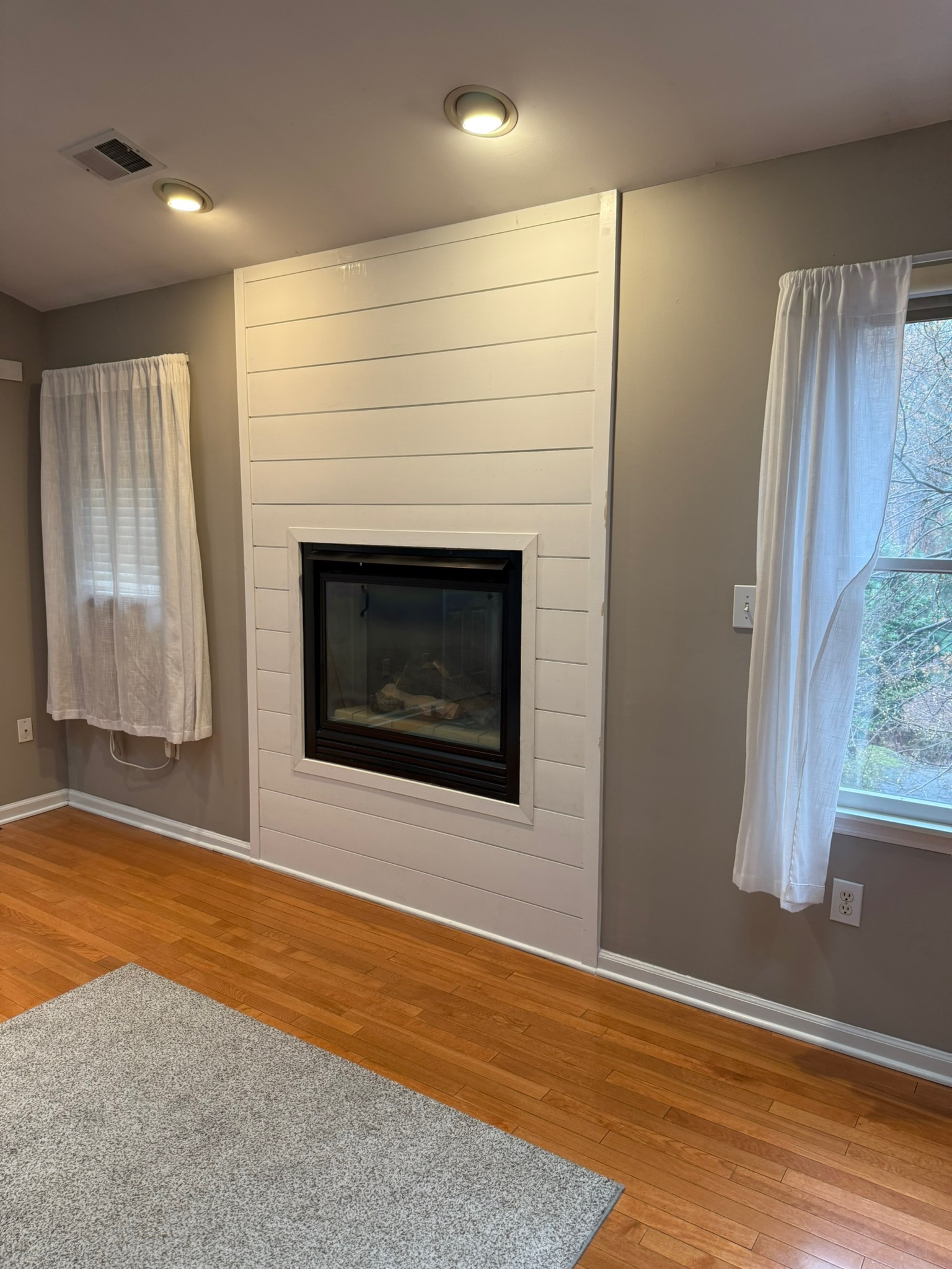 Bathroom Herringbone