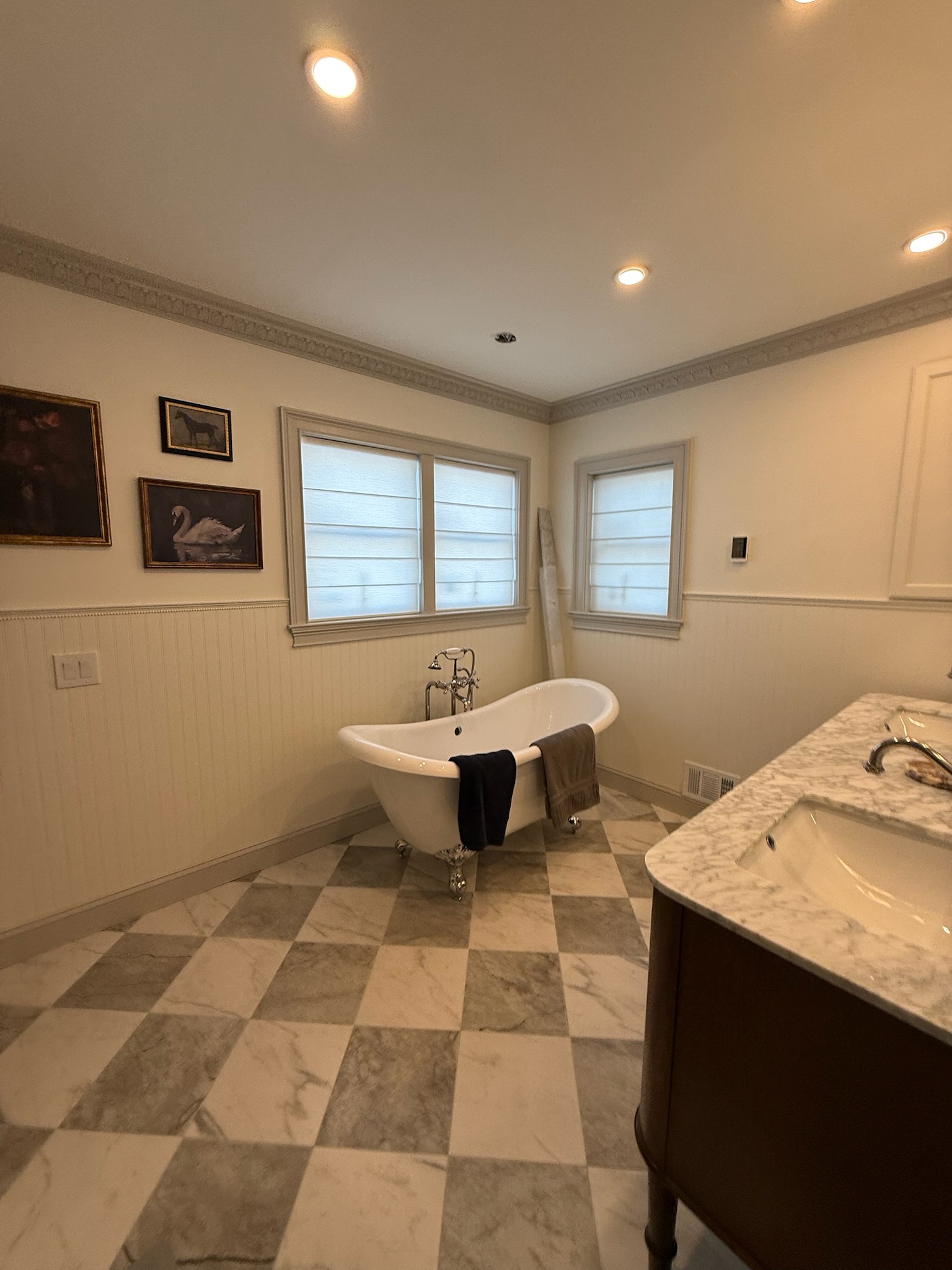 Bathroom Marble Walkin - Photo 20