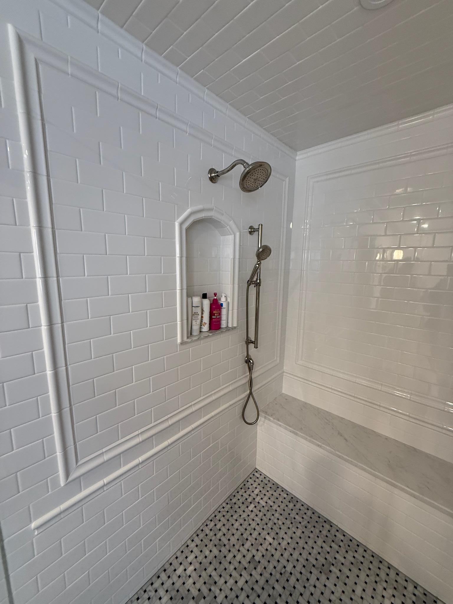 Bathroom Marble Walkin - Photo 23