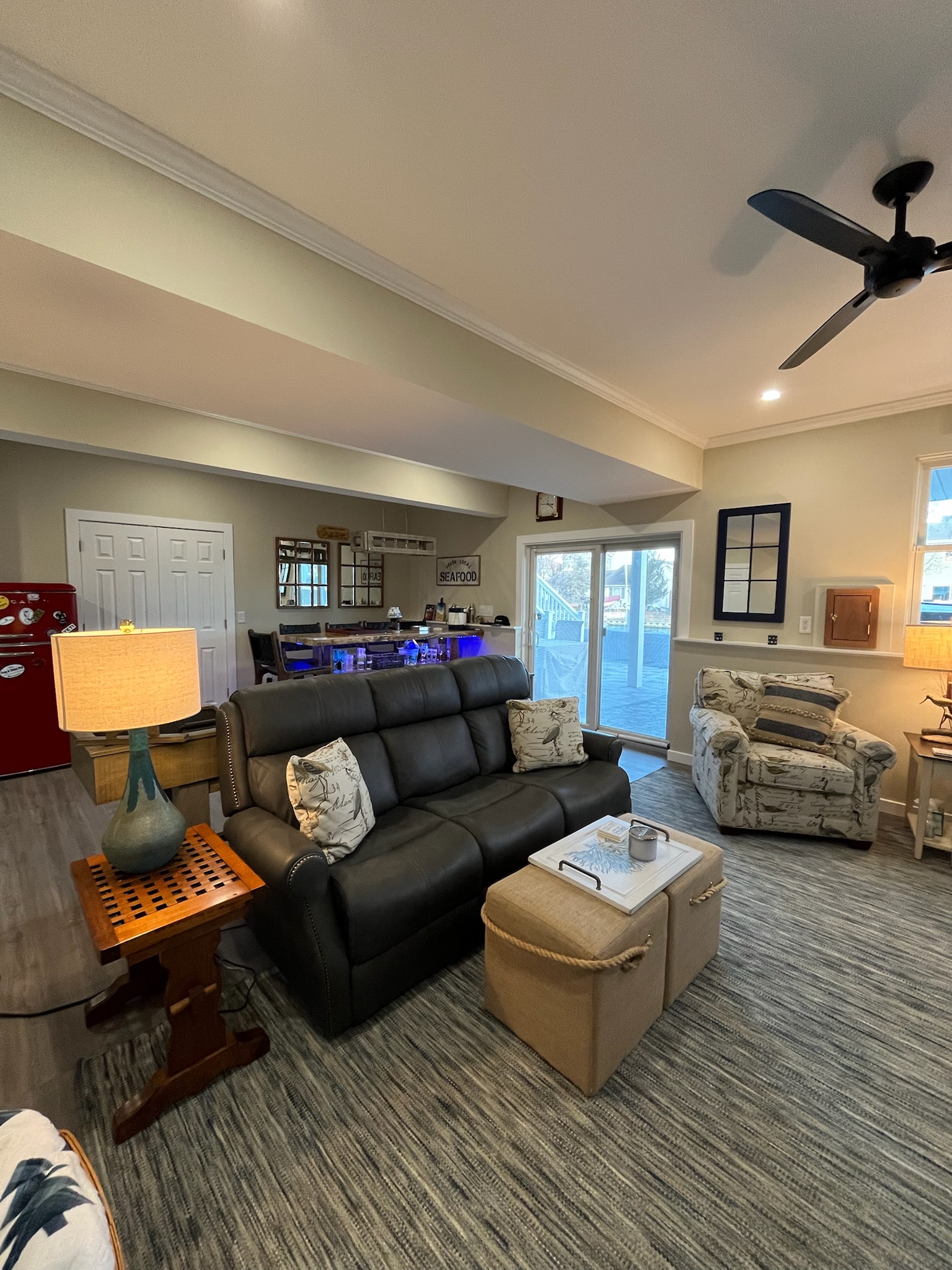 Commercial Seafoodbar - Photo 5