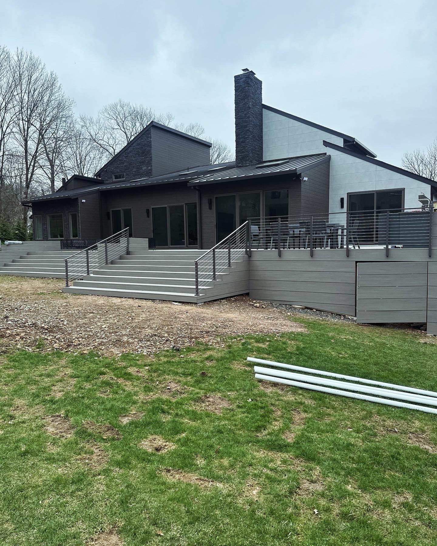 Deck Contemporary Blackwhite - Photo 3