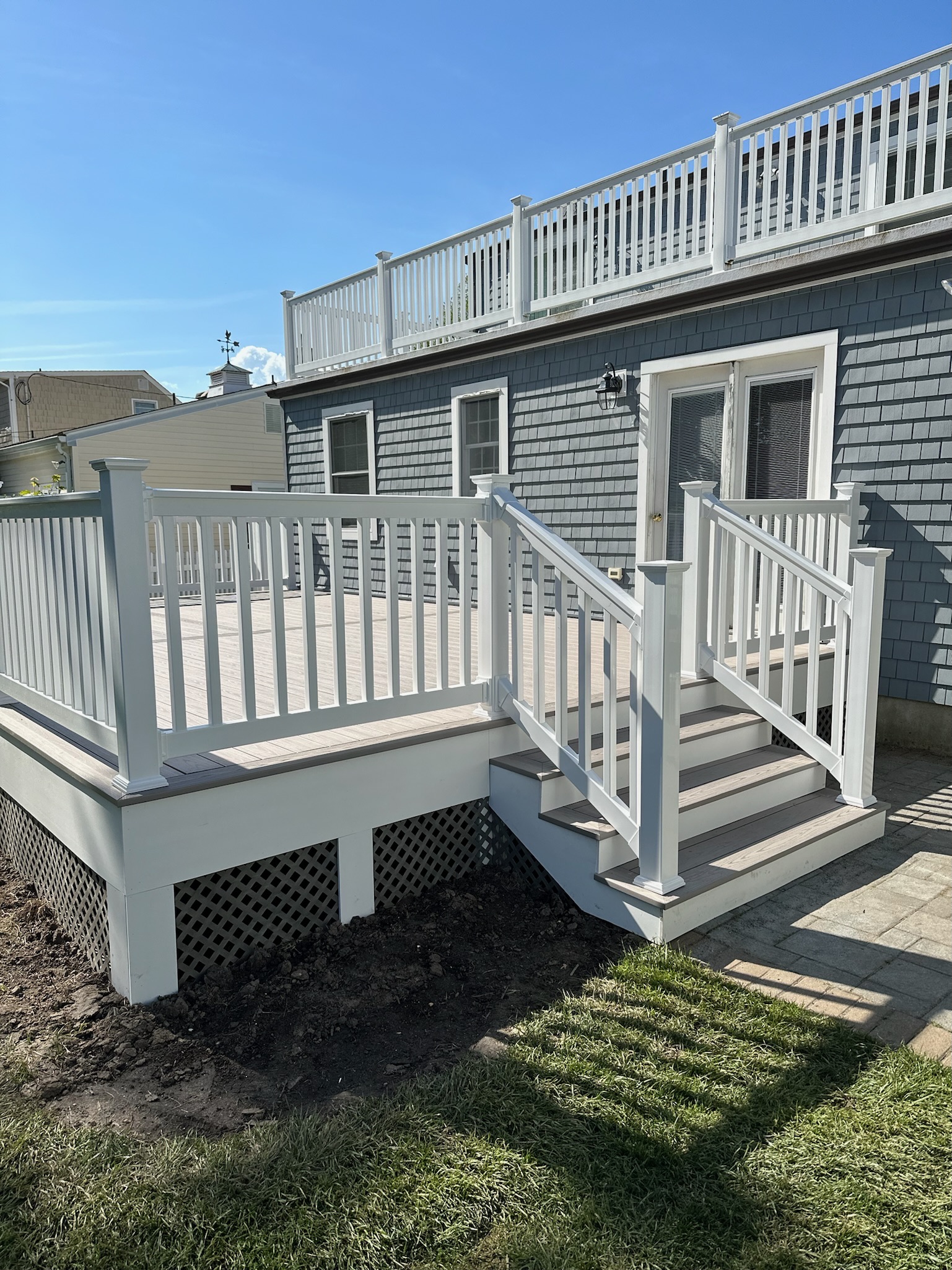 Deck Multilevel Waterview - Photo 7