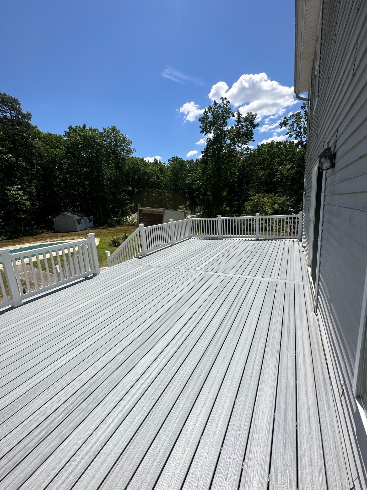 Deck Multilevel Waterview - Photo 13