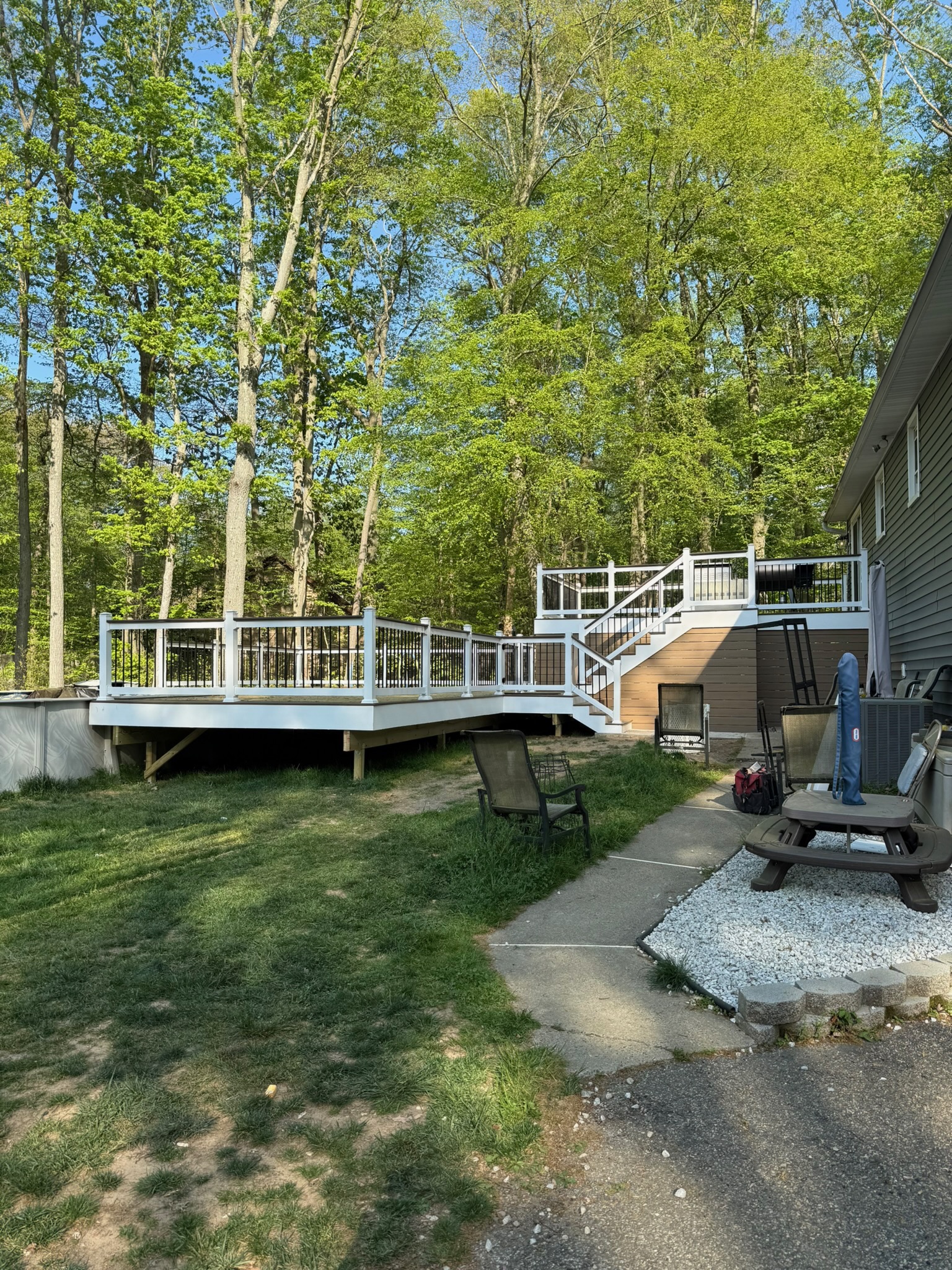 Deck Pool Multilevel