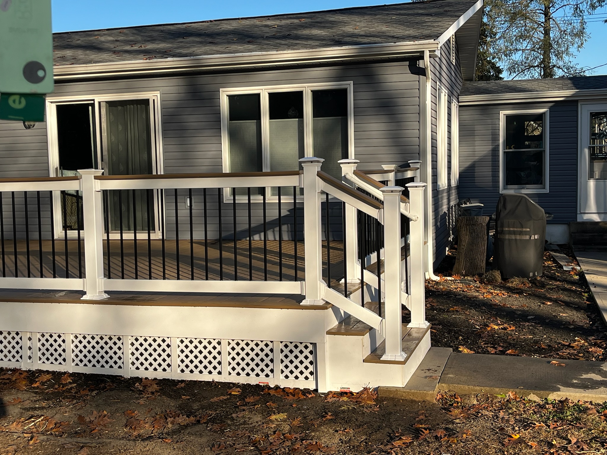 Deck Screenedporch - Photo 34