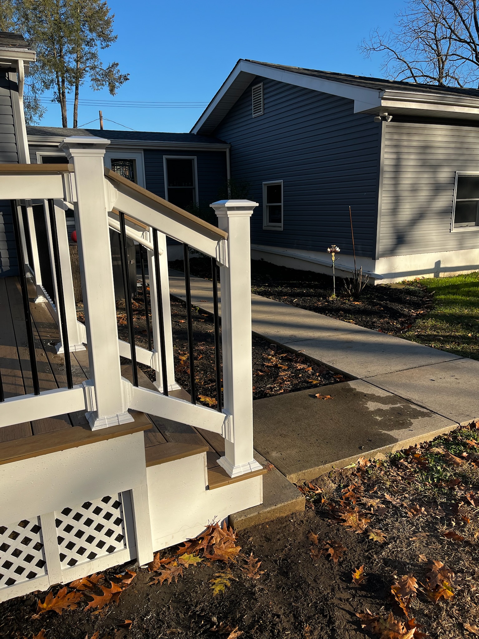Deck Screenedporch - Photo 38