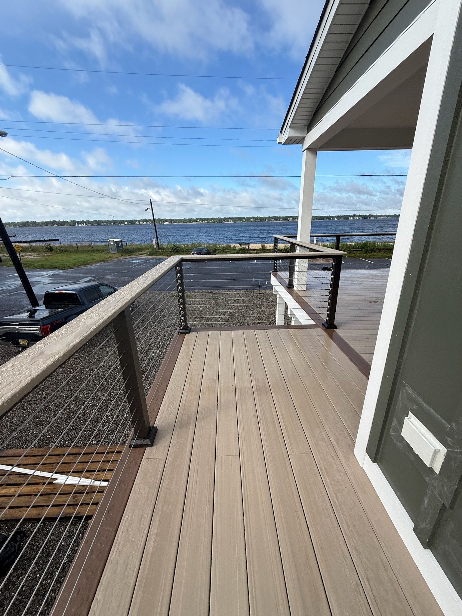 Deck Waterfront Luxuryporch - Photo 8