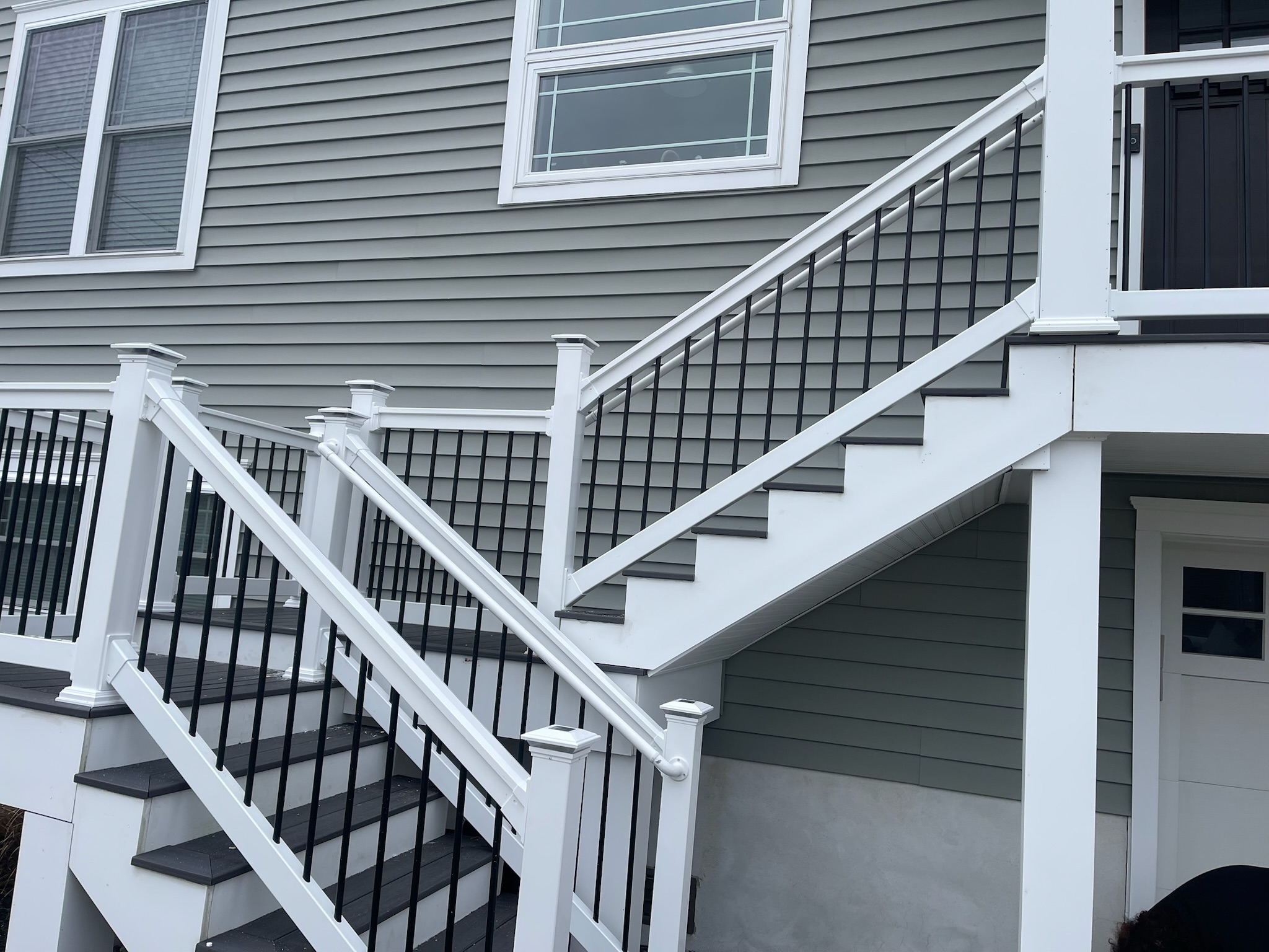 Deck Whiterailing Coastal