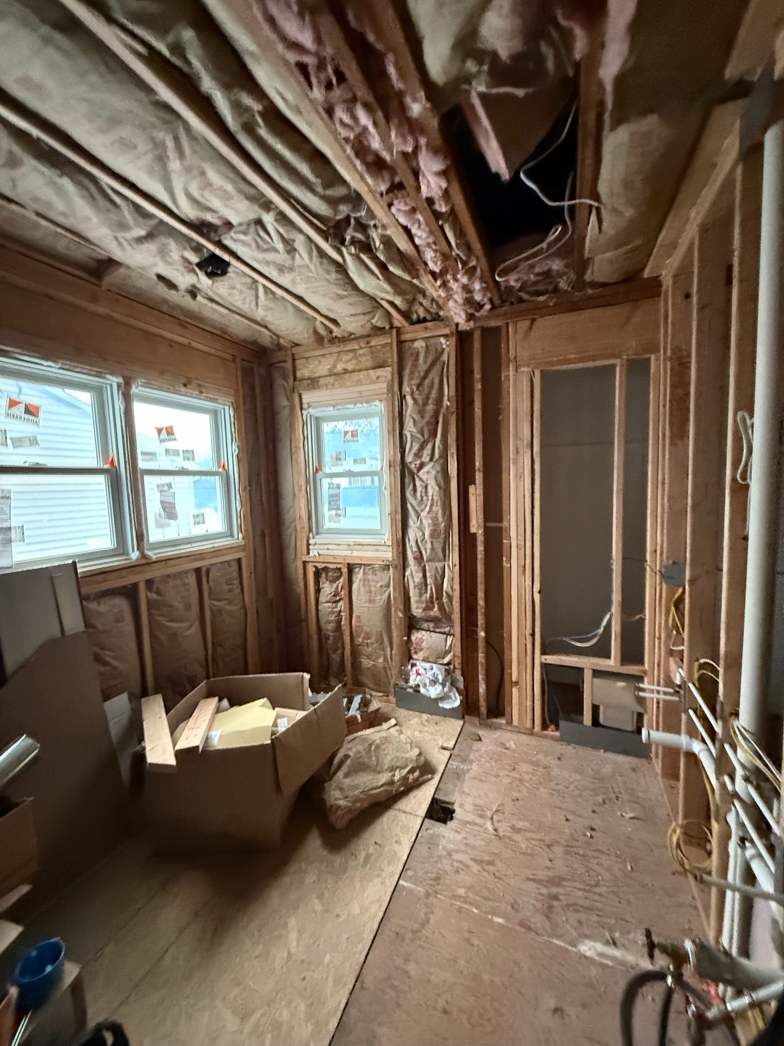 Basement Burgundy Complete - Photo 11